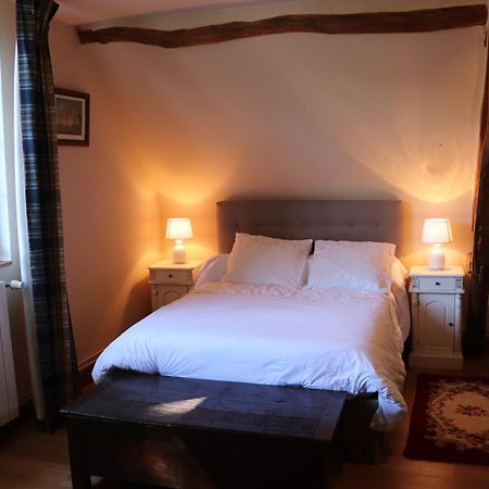 Les Bruyeres Bed and Breakfast Méry-sur-Cher Εξωτερικό φωτογραφία